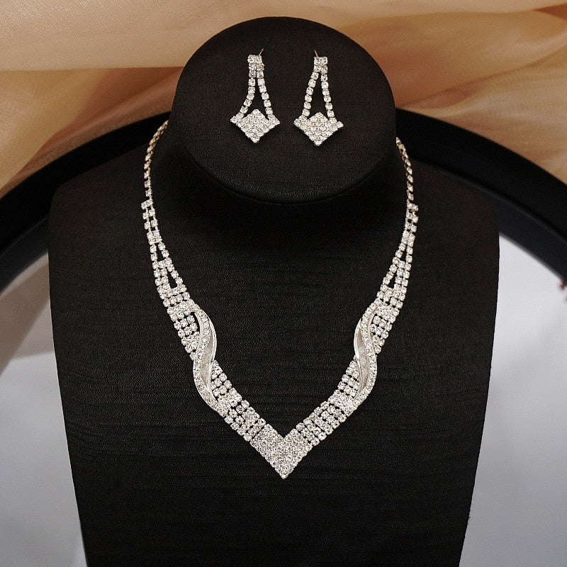 Bride Wedding Dress Necklace Earring Set Simple Full Diamond Super Flash Rhinestone Necklace Jewelry Advanced Accessories