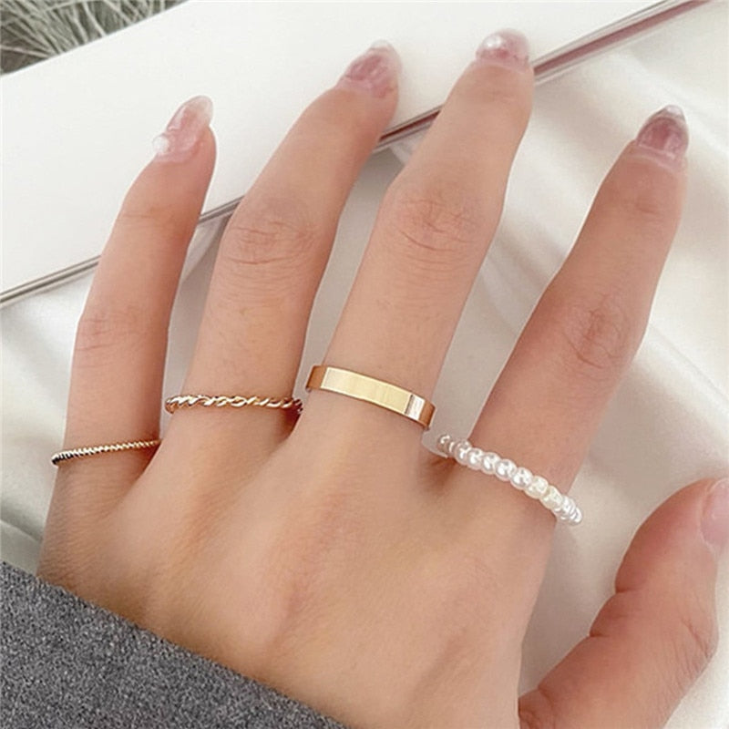 Boho Gold 22pcs Heart Rings Set For Women Vintage Geometric Cross Pearl Butterfly Finger Rings Women's 2022 Trendy Jewelry Gift