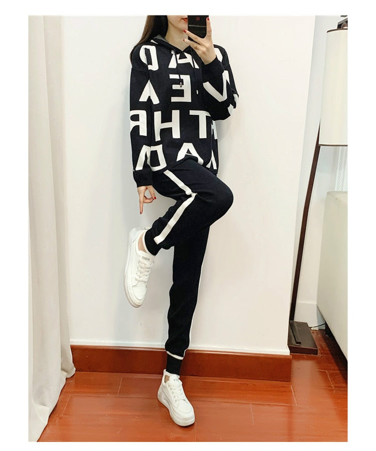 Fashion Autumn Women 2 Pieces Sets Casual Letter Print Patchwork Loose Knitted Sweater Sports Harlan Pants Suits Spring