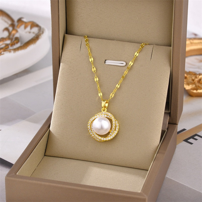 Luxury Diamond Pearl Pendant Necklace for Women Female Aesthetic Choker Gold Chain