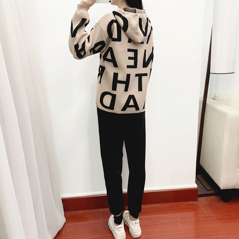 Fashion Autumn Women 2 Pieces Sets Casual Letter Print Patchwork Loose Knitted Sweater Sports Harlan Pants Suits Spring