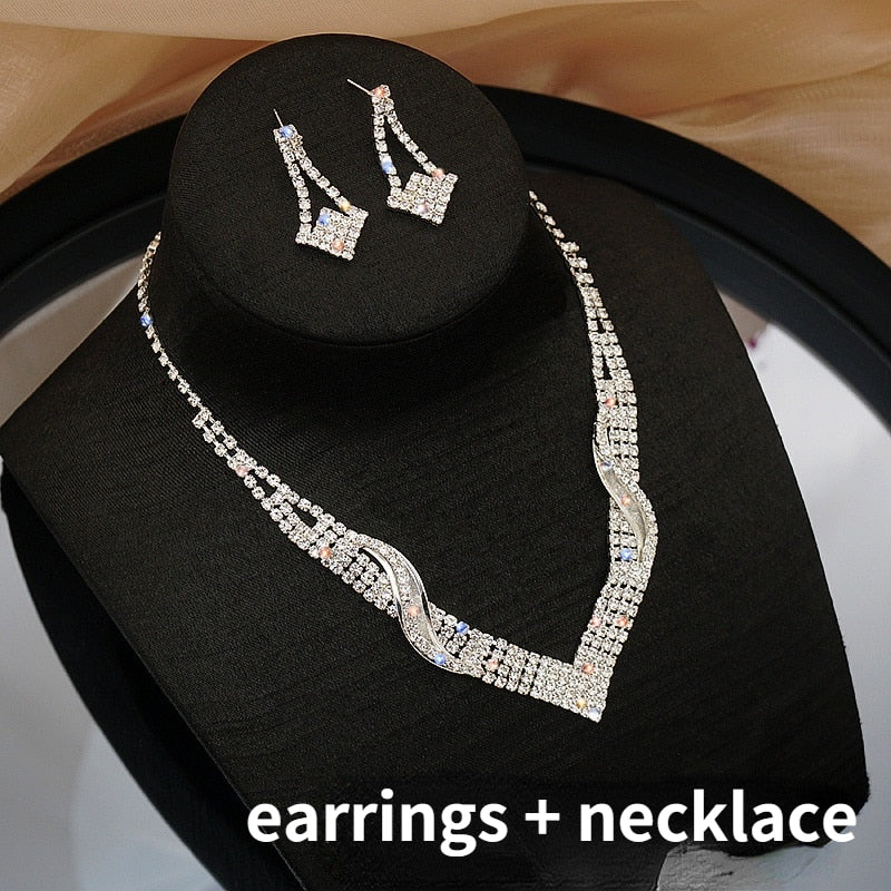 Bride Wedding Dress Necklace Earring Set Simple Full Diamond Super Flash Rhinestone Necklace Jewelry Advanced Accessories