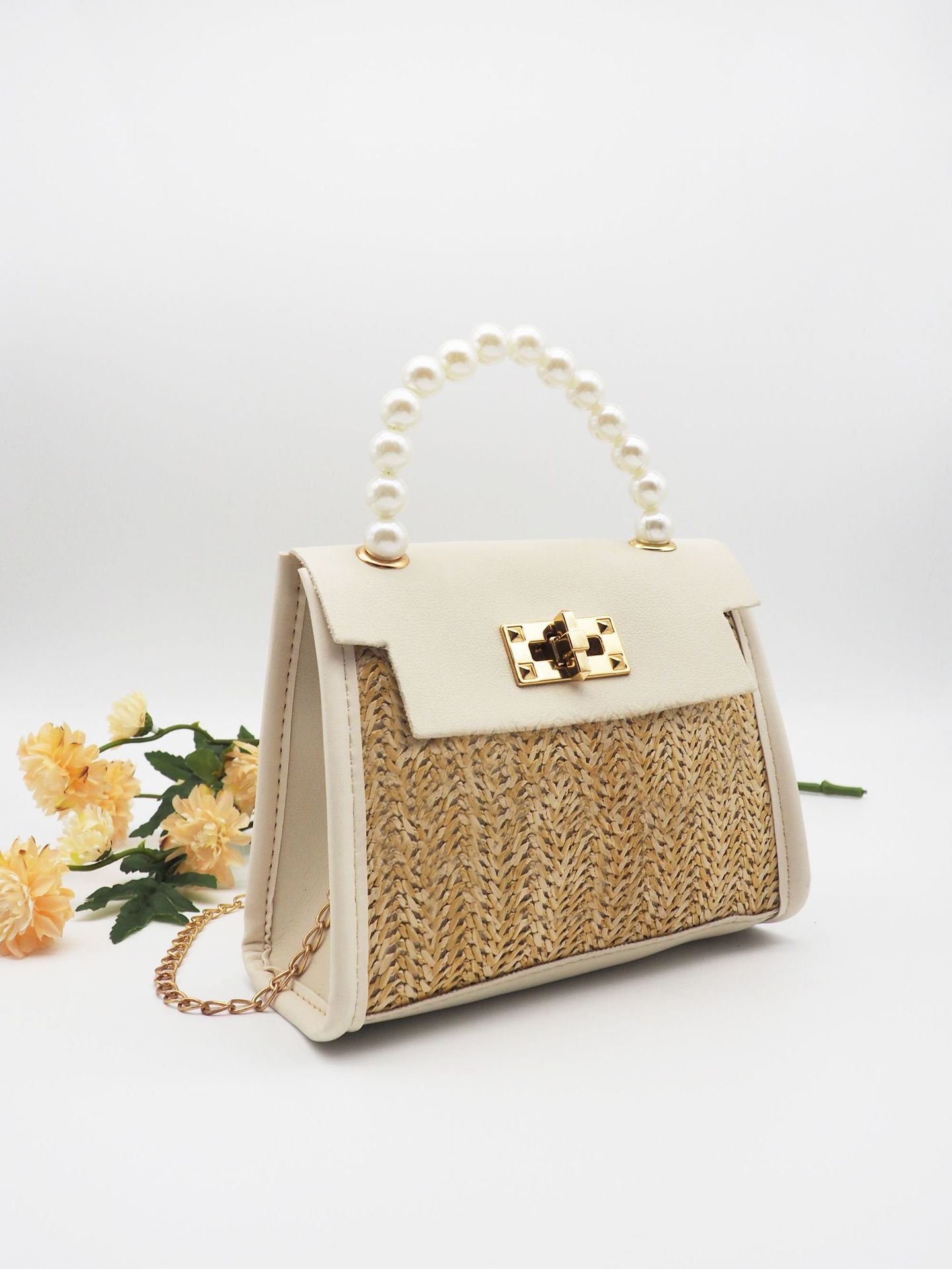 New Luxury Mini Straw Bag for Women Small Designer Weave Girl Handbag Hairy Retro Portable Fashion Cross Body Messenger Bags