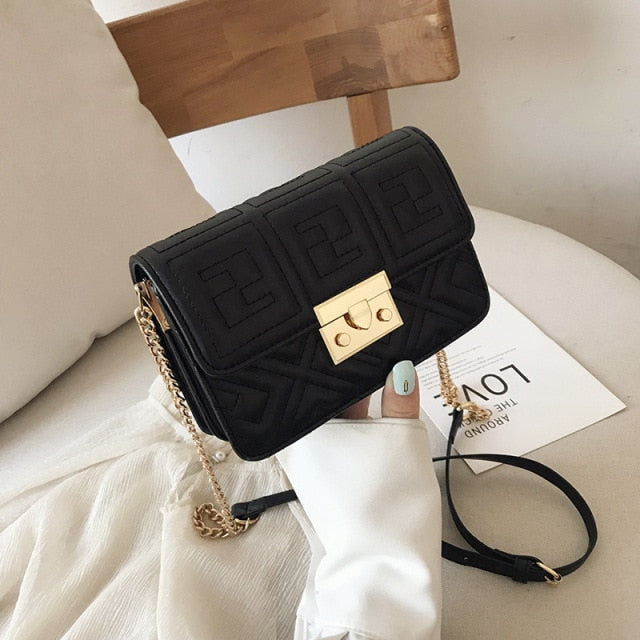 Senior sense French small bag handbag 2019 new fashion wild single shoulder slung chain embroidery thread small square bag