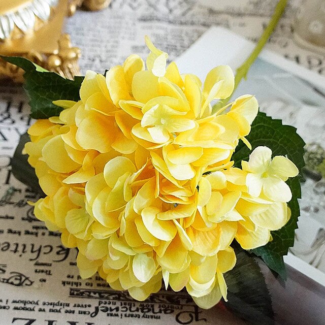 Artificial Flowers Cheap Silk Hydrangea Bride Bouquet Wedding Home New Year Decoration Accessories for Vase Plants Arrangement