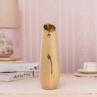 Baroque Luxury Resplendent Vase Gilded Flower Holder Resin Ceramic Flower Vase Decorative Vases Golden Decoration Plated Vase