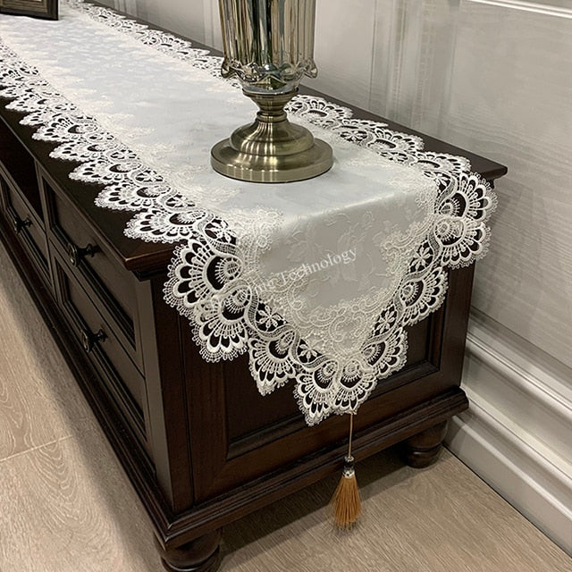 Europe Embroidered Coffee Table flag Table Runner Home Fabric TV Cabinet Tablecloth Dust Cover Lace Table cloth Bed Runner